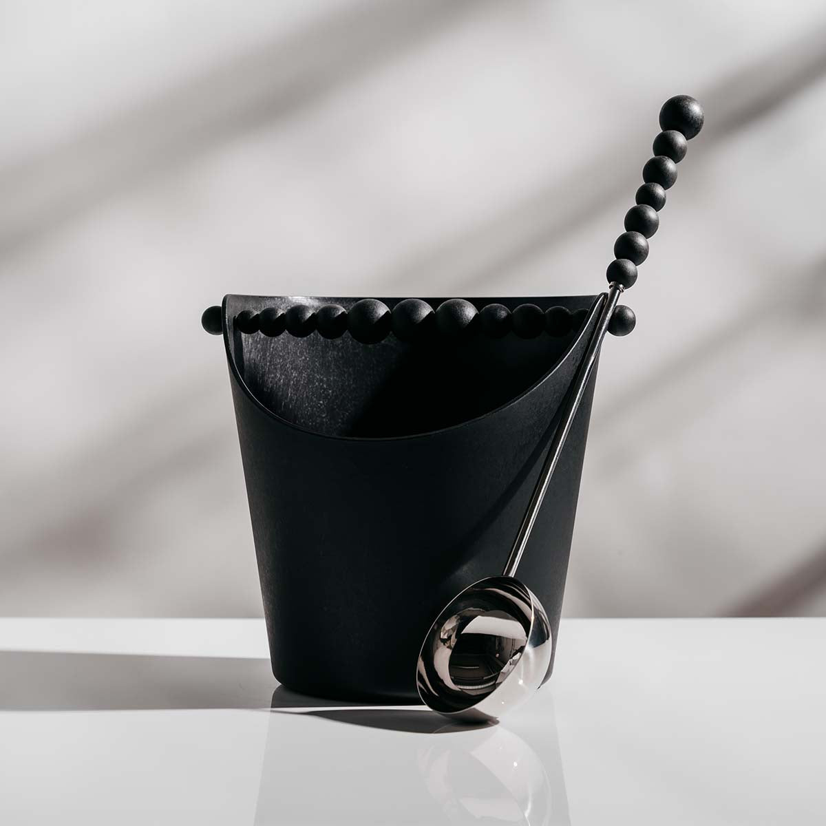 Nuppu sauna pail, black