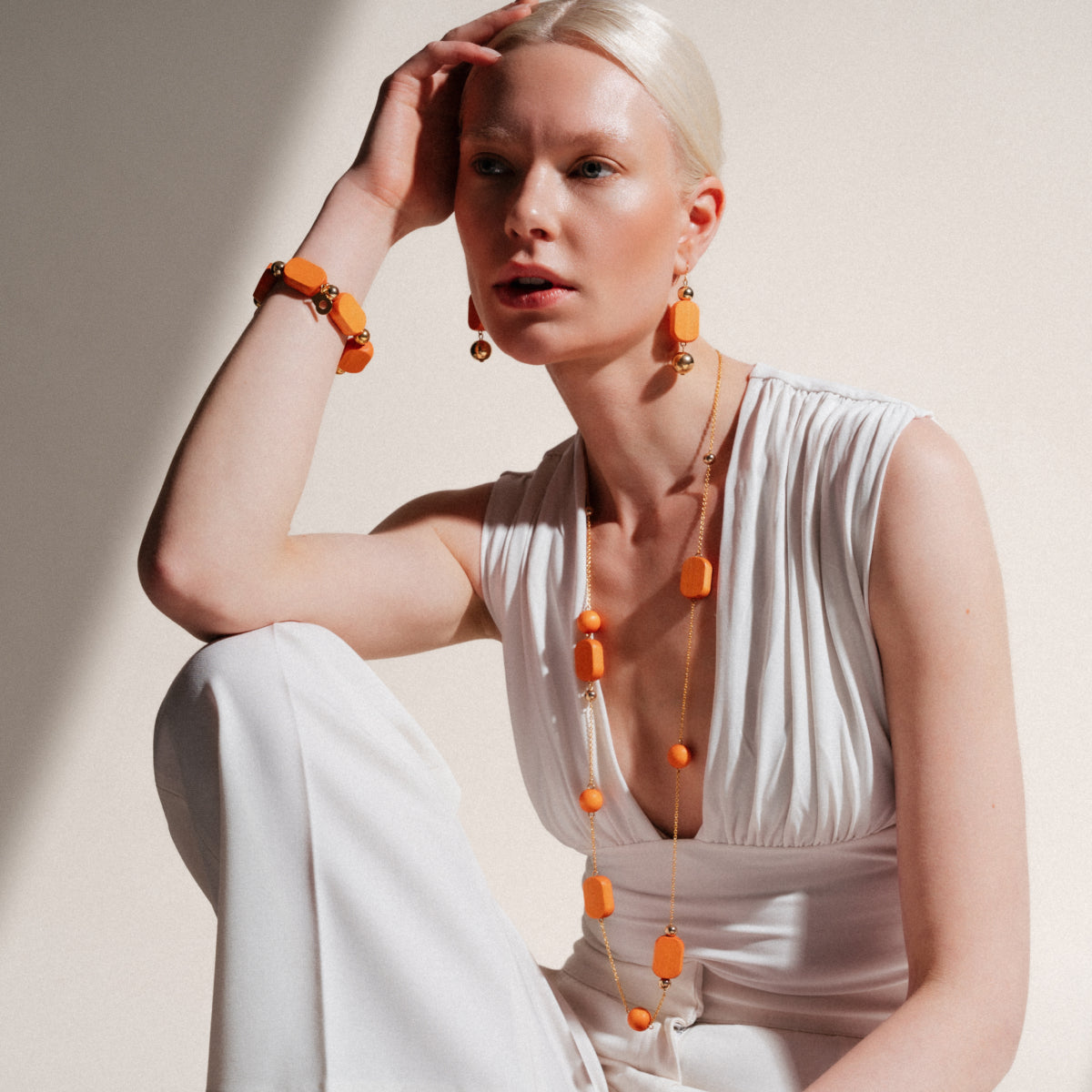 Saimi bracelet, orange and gold