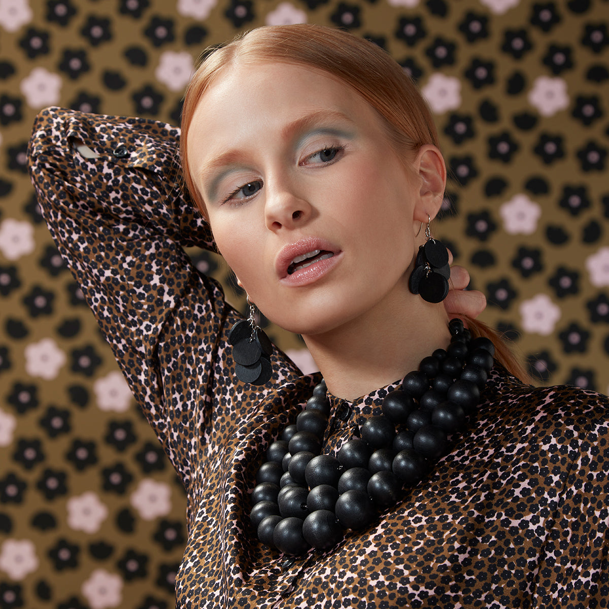 Juolukka earrings