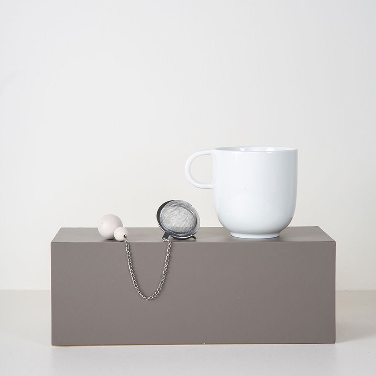 Puisto tea strainer, white