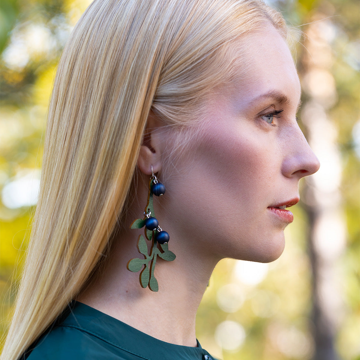 Mustikka earrings, shades of blue