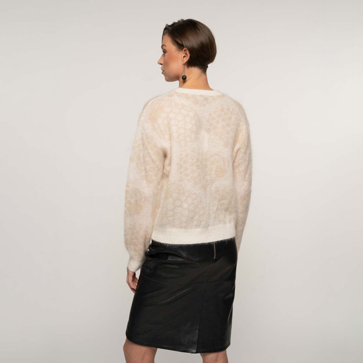 Aami leather skirt, black