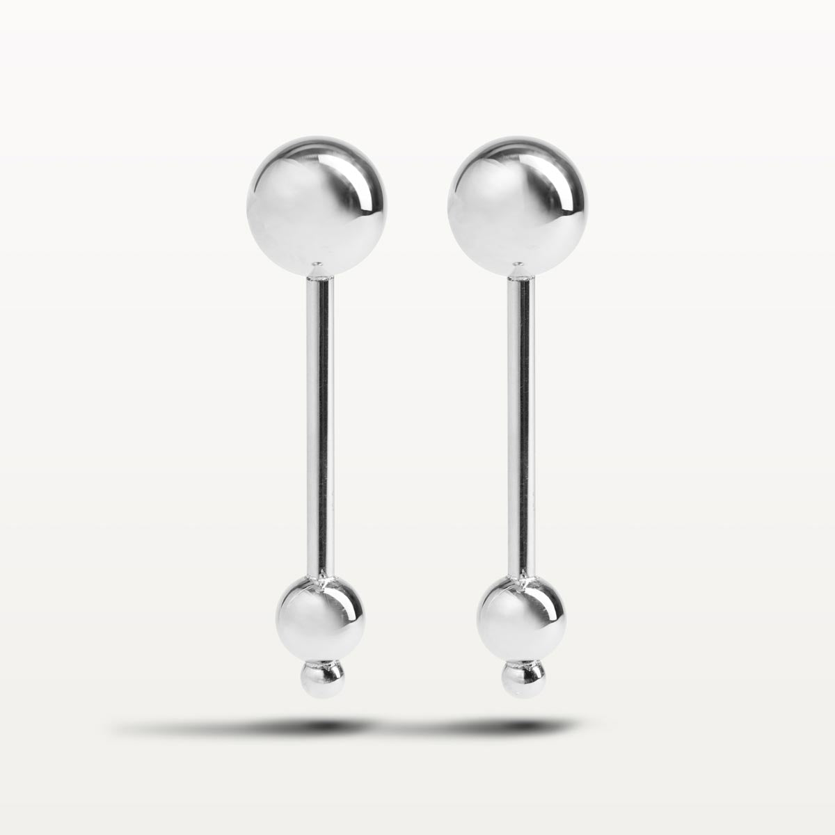 Elea earrings, silver