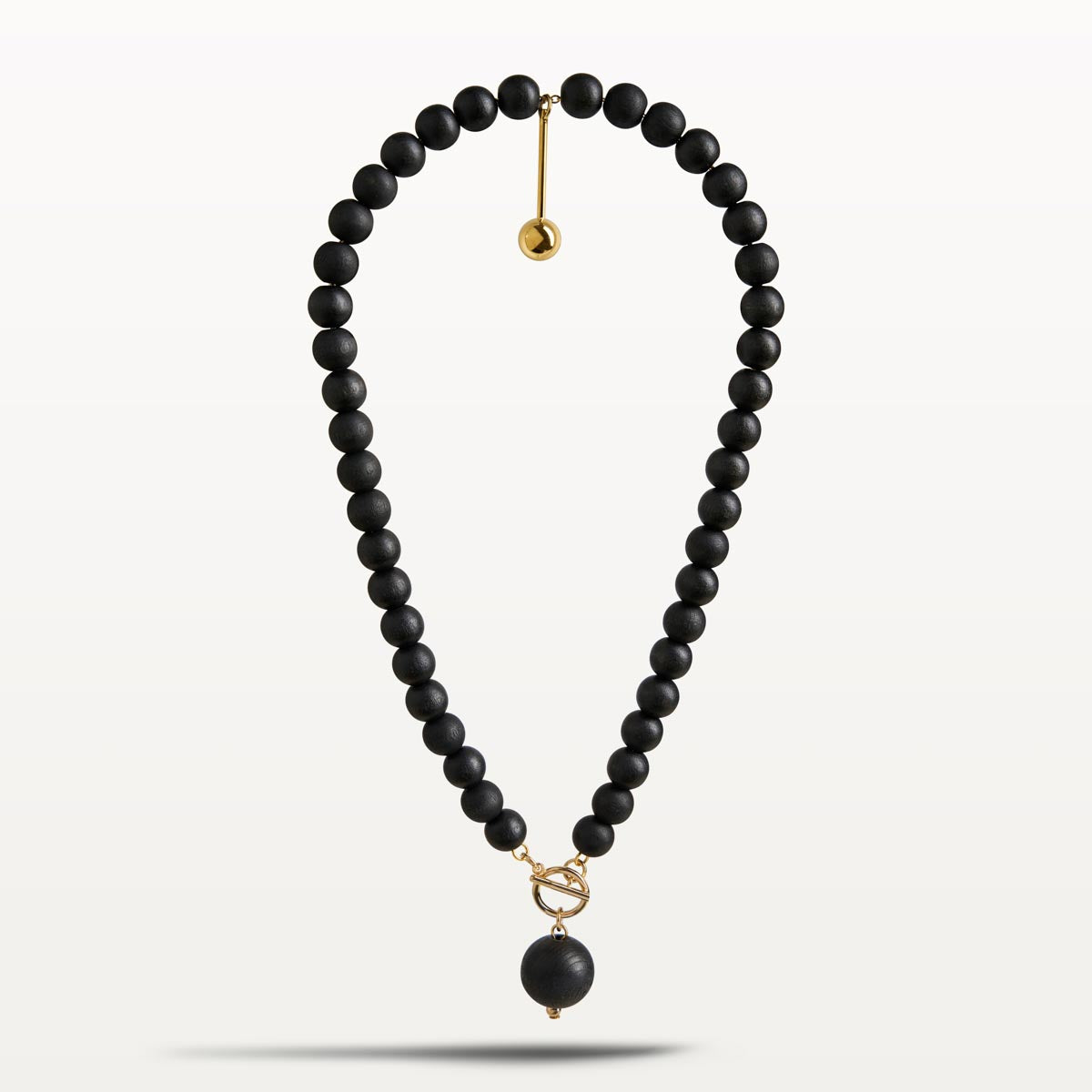 Valma necklace, black and gold