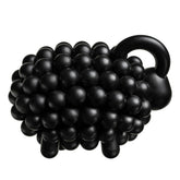 Juhlapässi sculpture, black
