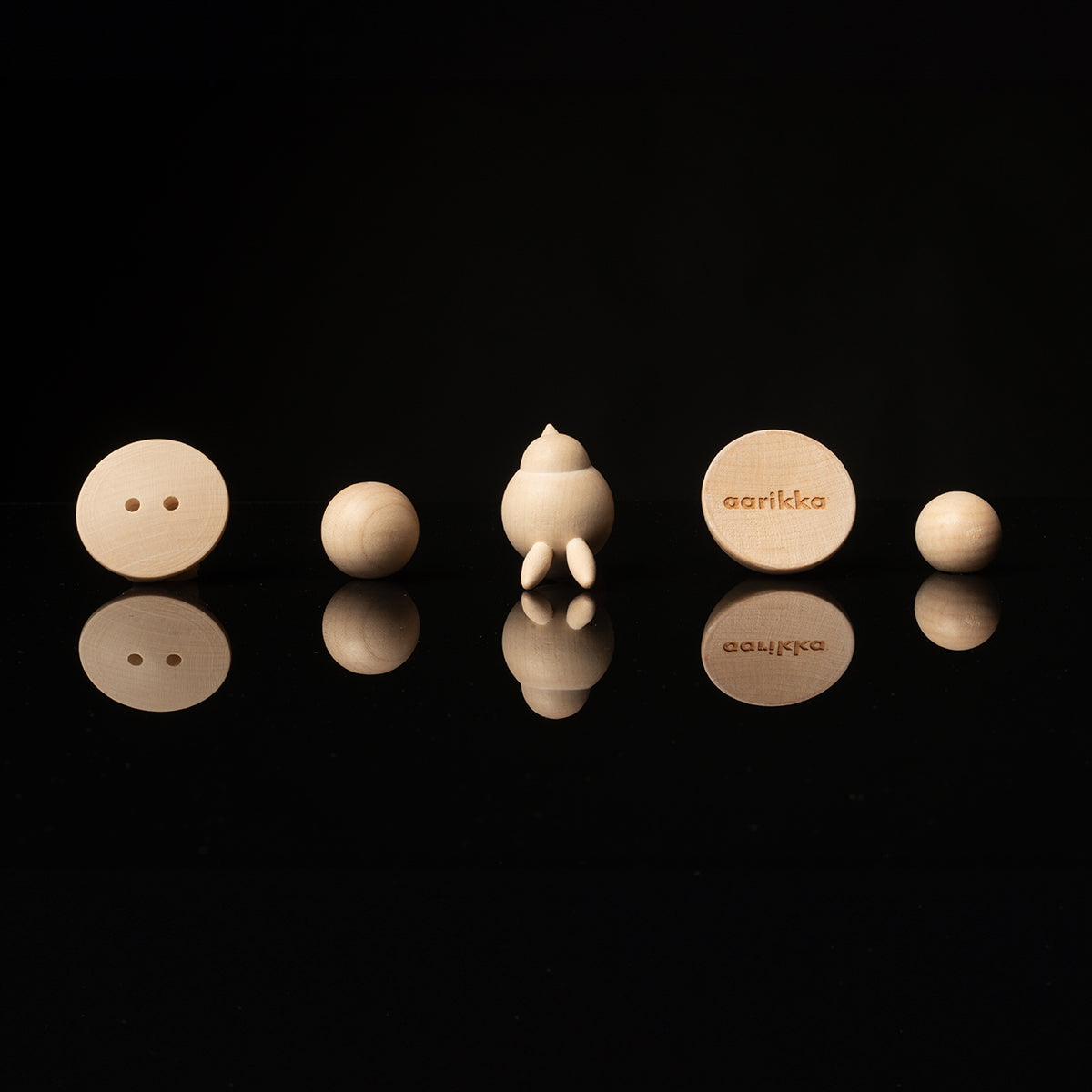 Nappi magnets, 5 pc, varnished wood