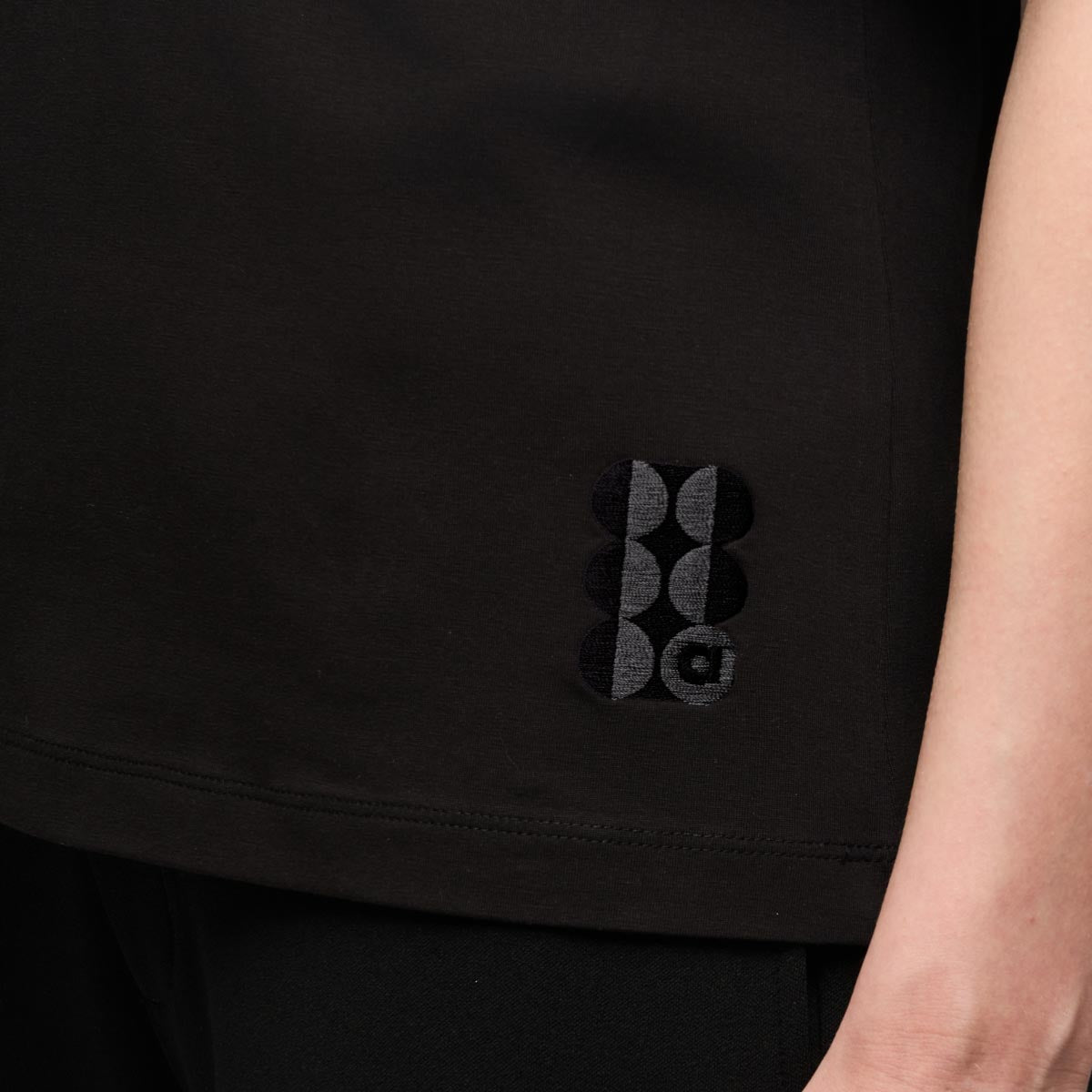 Ninnu t-shirt, black