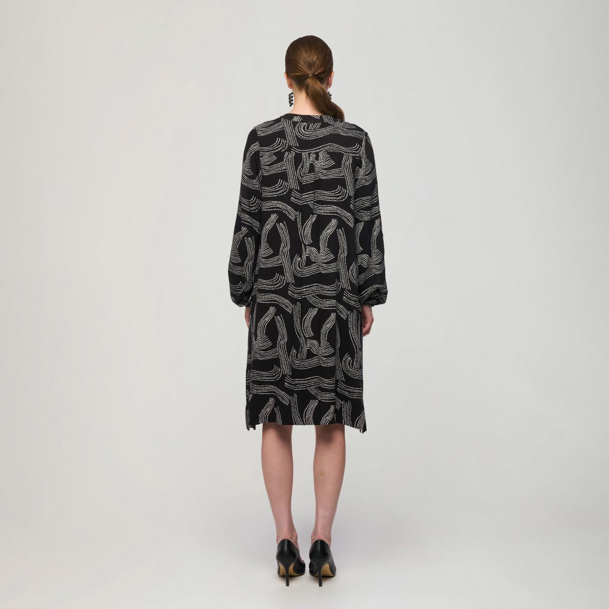 Nadja dress, Kaskadi, black and white