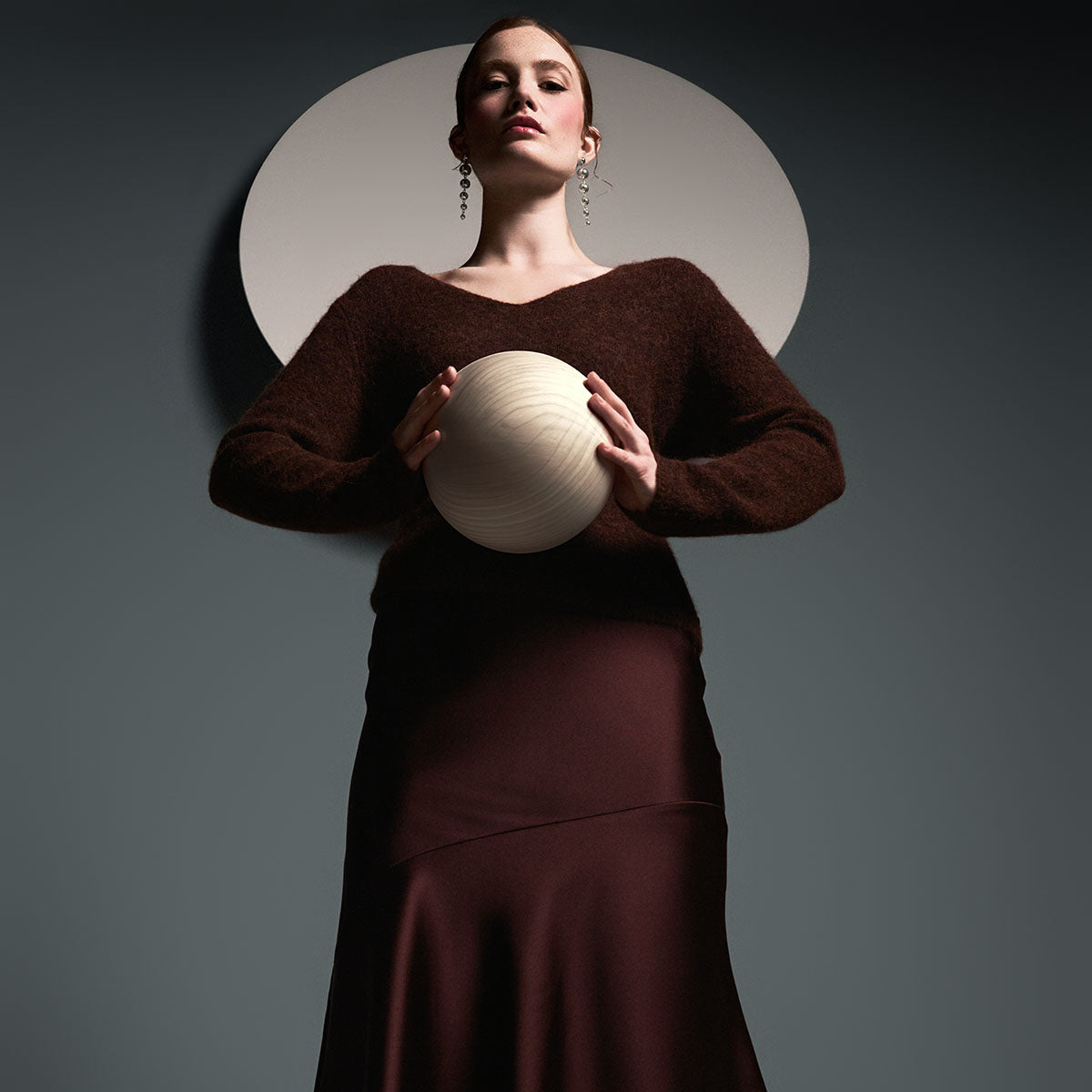 Kelly skirt, satin, brown