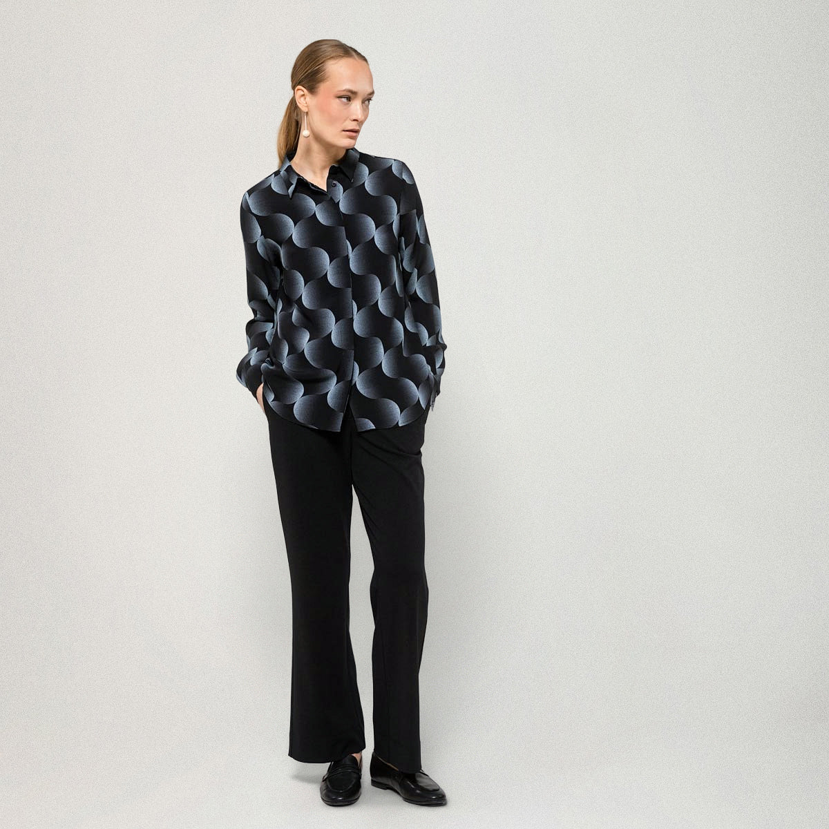 Tiila shirt, Nebula, black