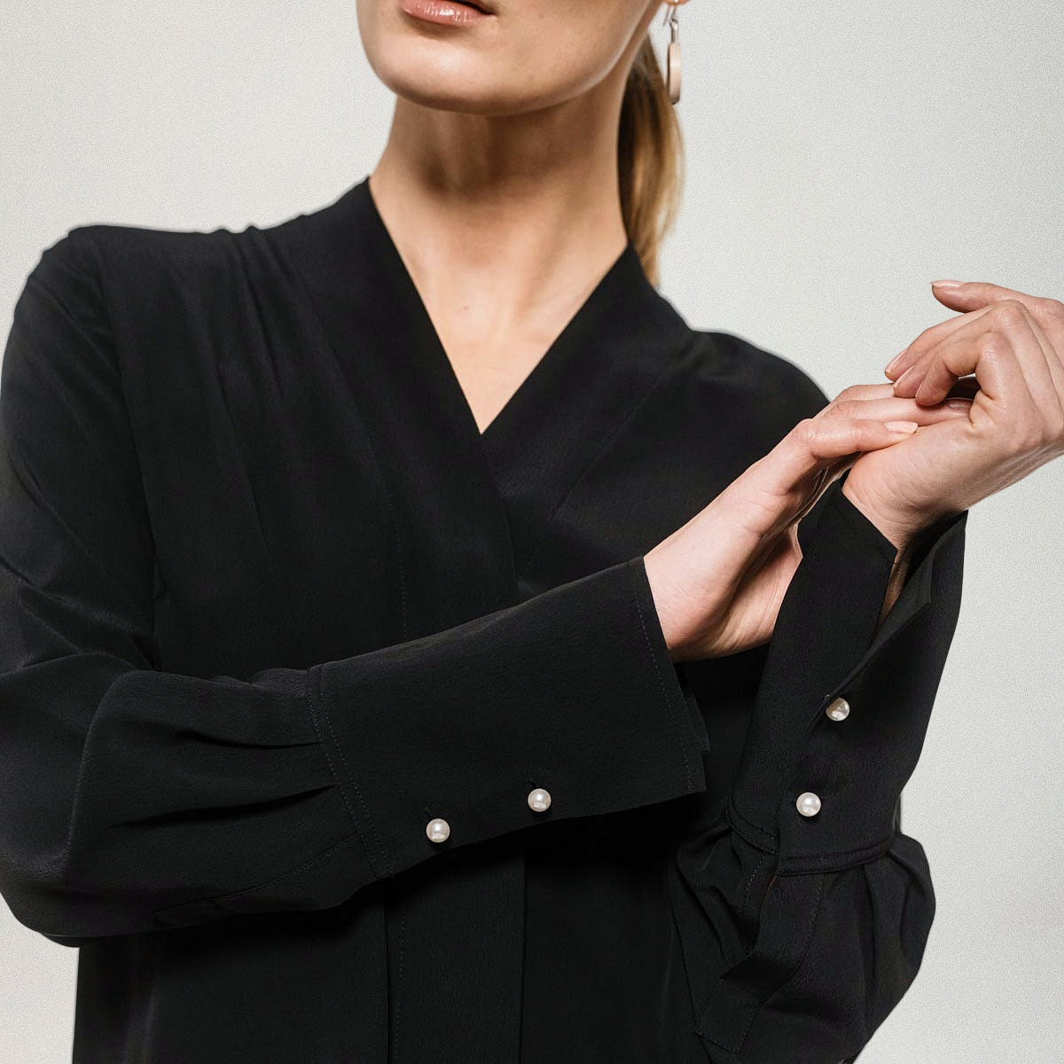 Gisele blouse, charcoal
