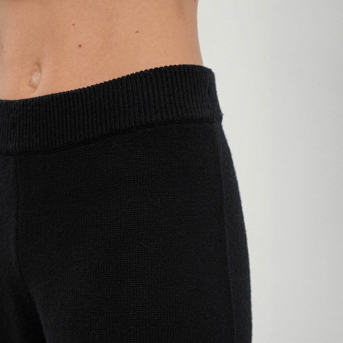 Agnes knit trousers, black